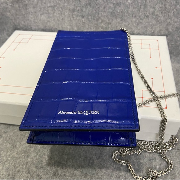 SOLD NWT $690 Alexander McQueen Skull Croc Leather Phone Bag Royal Blue - Picture 3 of 16